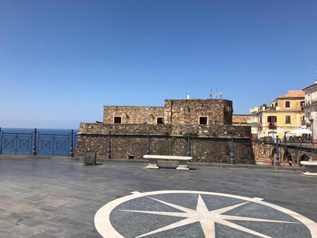 L'Albero Di Limoni Sul Mare Di Pizzo Villa Екстериор снимка